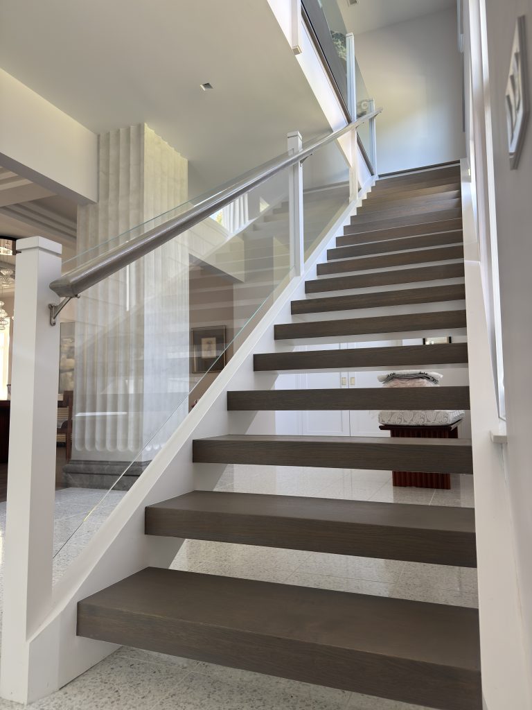 glass railings image